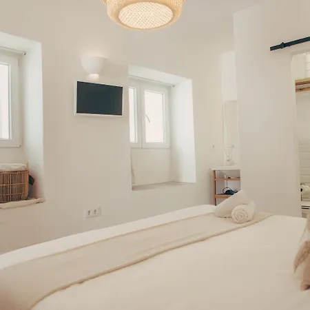 Apartment Naos - Beachside & Downtown