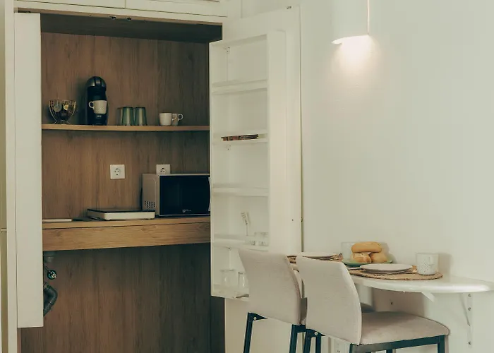 Naos - Beachside & Downtown アパート コニル・デ・ラ・フロンテラ