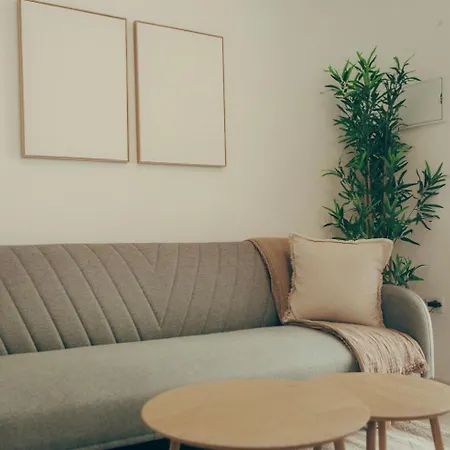 Naos - Beachside & Downtown * コニル・デ・ラ・フロンテラ